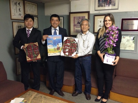 ARC&VB na divulgação da Festa das Flores em jornais da colônia japonesa