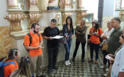 Continuam os passeios com guias de turismo pelo Centro Histórico